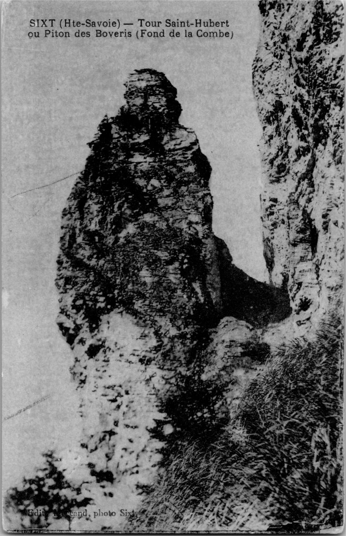 Photo de la Tour Saint-Hubert ou Piton des Boveris au Fond de la Combe