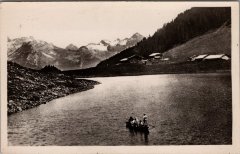 Photo d'une barque sur le Lac de Gers