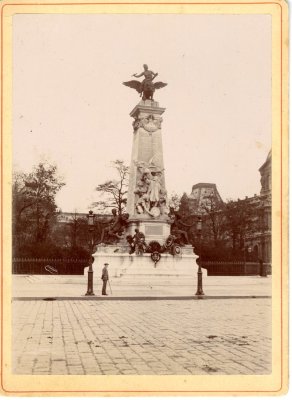 Photo de Paris, place Gambeta
