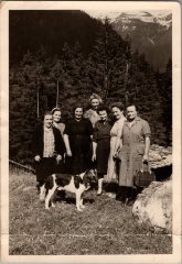 Photo souvenir du 7 juin 1964 en allant voir Anna MOGENIER et la nouvelle route des Fardelays