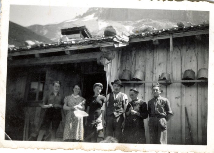 Photo au chalet au Praz de Commune - 1960